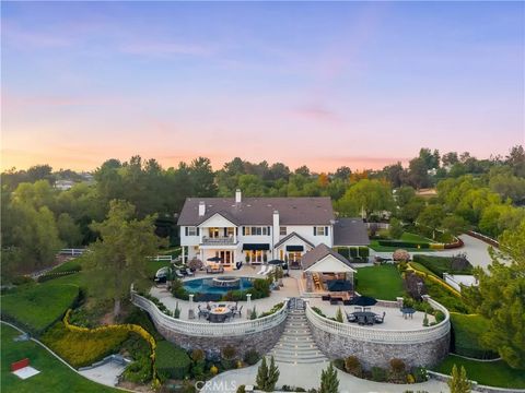 41515 Via Del Monte Temecula CA 92592