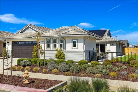 Photo of 685 Prosecco Ln, Paso Robles, CA 93446 (MLS # NS26041351)