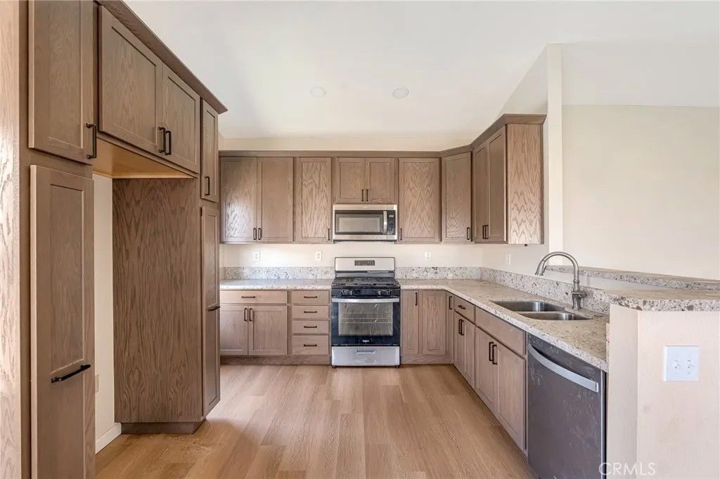 Photo of 10878 Villa St, Adelanto, CA 92301 (MLS # CV26071862)