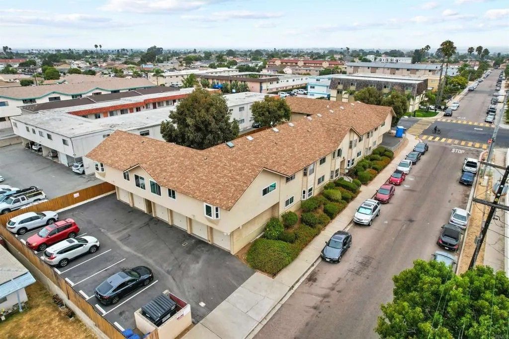 Photo of 1274 Holly Avenue, Imperial Beach, CA 91932 (MLS # PTP2507580)