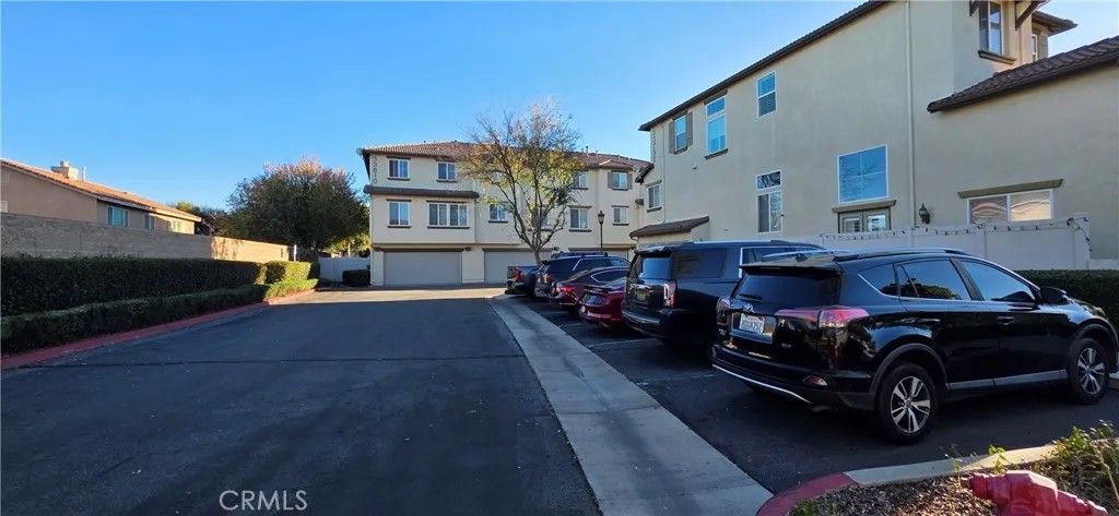 Photo of 33810 Willow Haven #101, Murrieta, CA 92563 (MLS # TR26006139)