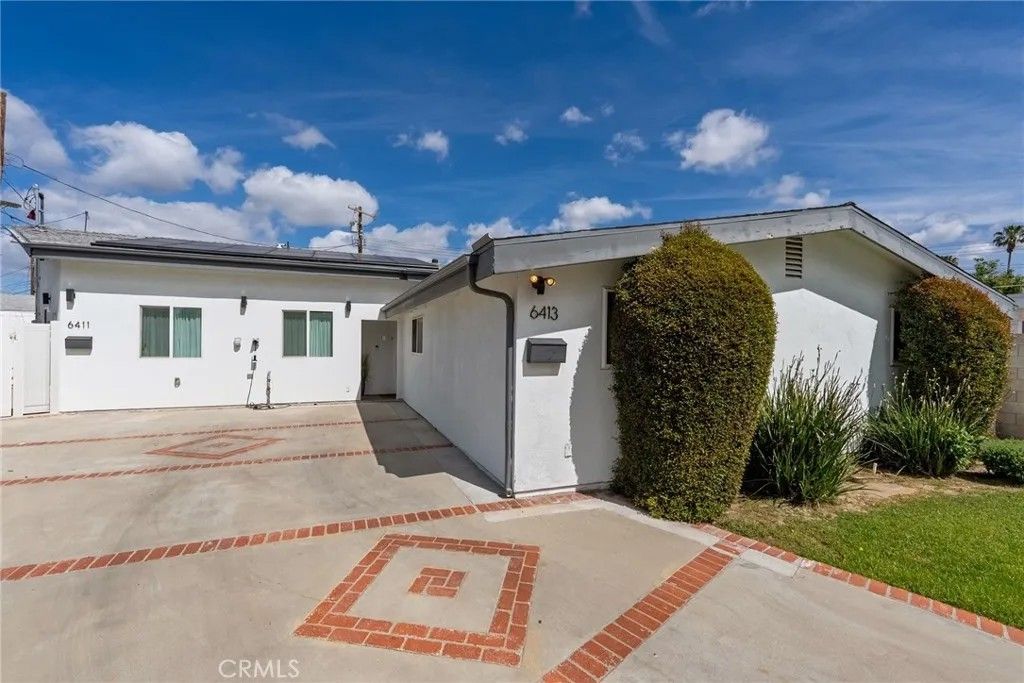 Photo of 6413 Wystone Avenue, Reseda, CA 91335 (MLS # SR26089385)