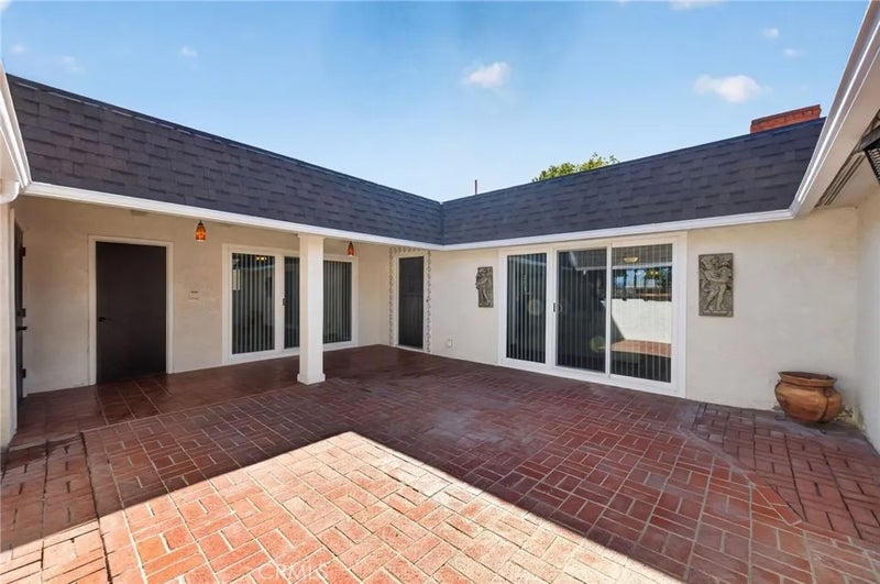 28655 Portsmouth Drive