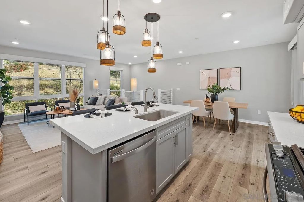 Photo of 2900 Via Alta Pl, San Diego, CA 92108 (MLS # 260009810)