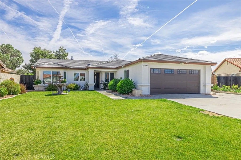 Photo of 37436 Giavon Street, Palmdale, CA 93552 (MLS # SR26074710)