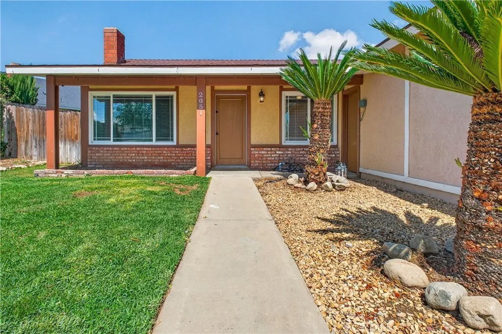 2051 Sycamore Court