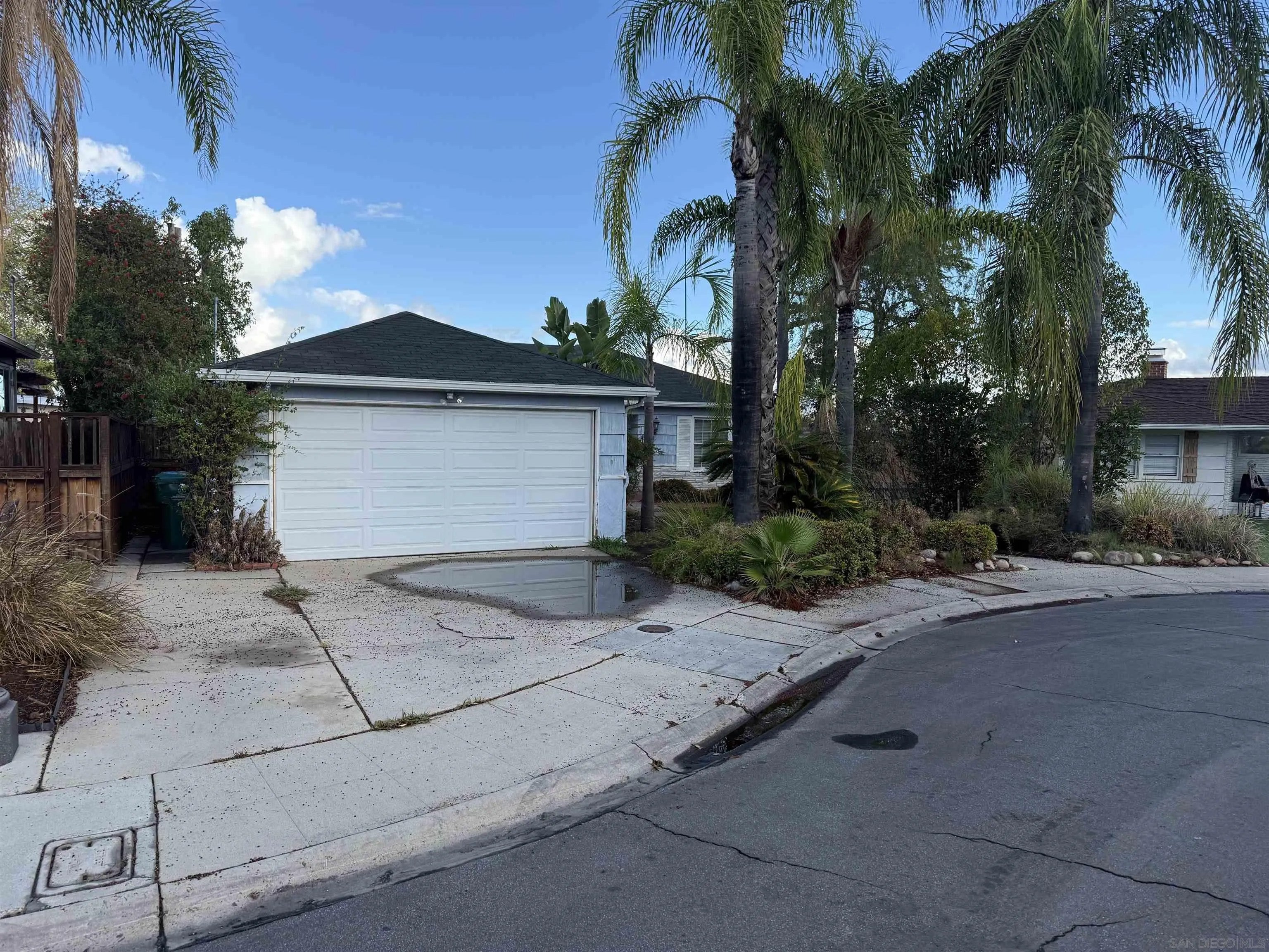 4990 Lucille Dr