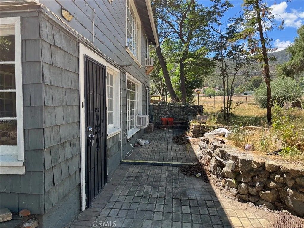 Photo of 16242 Grand Ave #B, Lake Elsinore, CA 92530 (MLS # SW26078324)