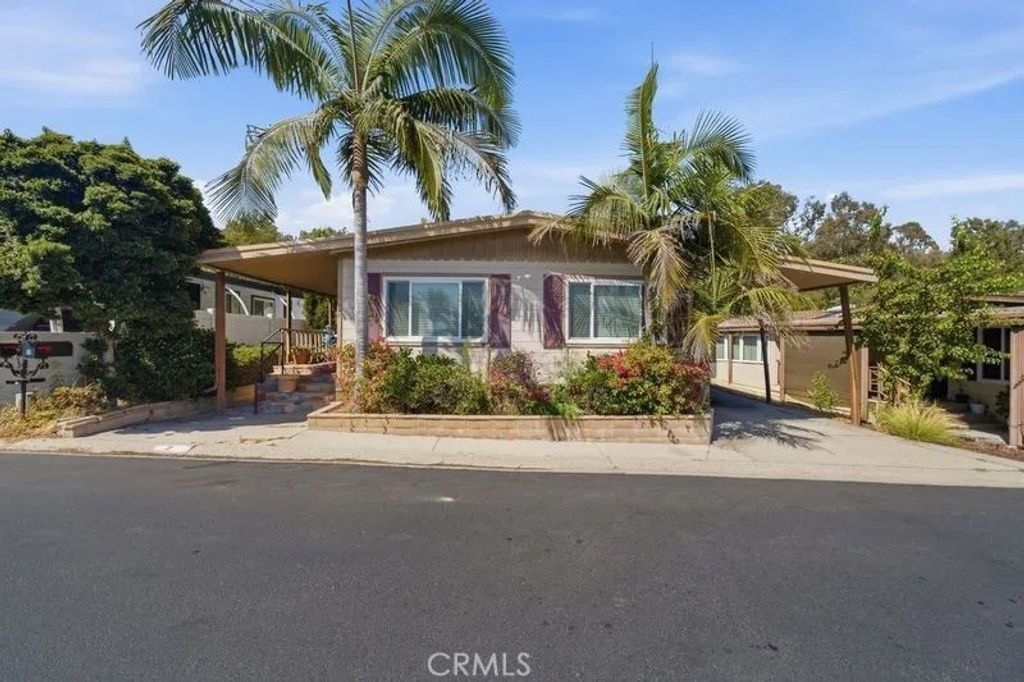 Photo of 27703 Ortega HWY #8, San Juan Capistrano, CA 92675 (MLS # OC26163091)