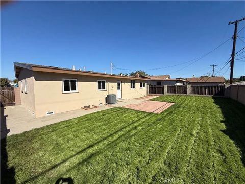 Tiny photo for 1324 W Porter Ave, Fullerton, CA 92833 (MLS # PW25250952)