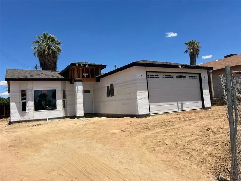 3008 Crestline
