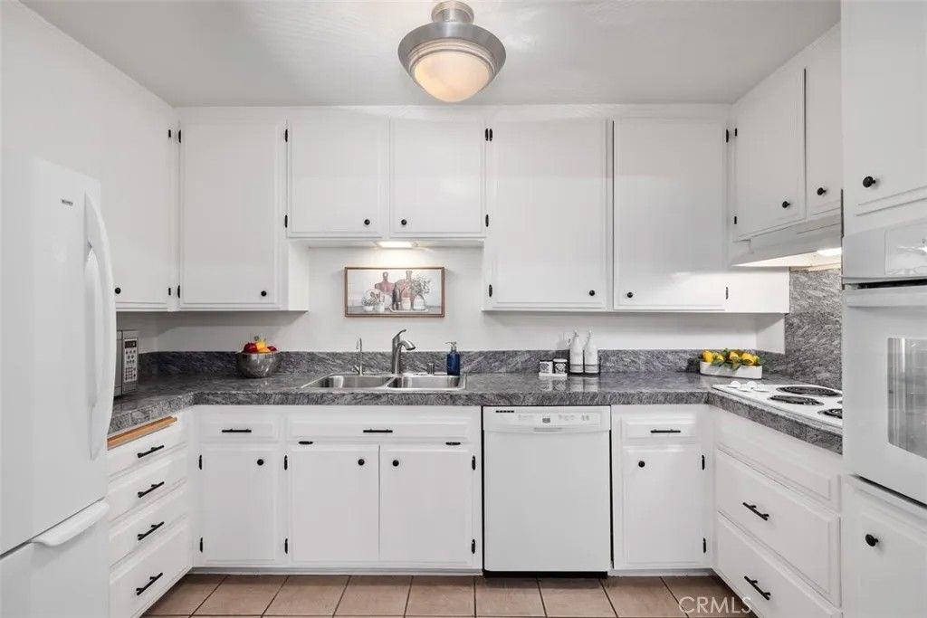 Photo of 3266 1st Ave #13, San Diego, CA 92103 (MLS # ND26025697)