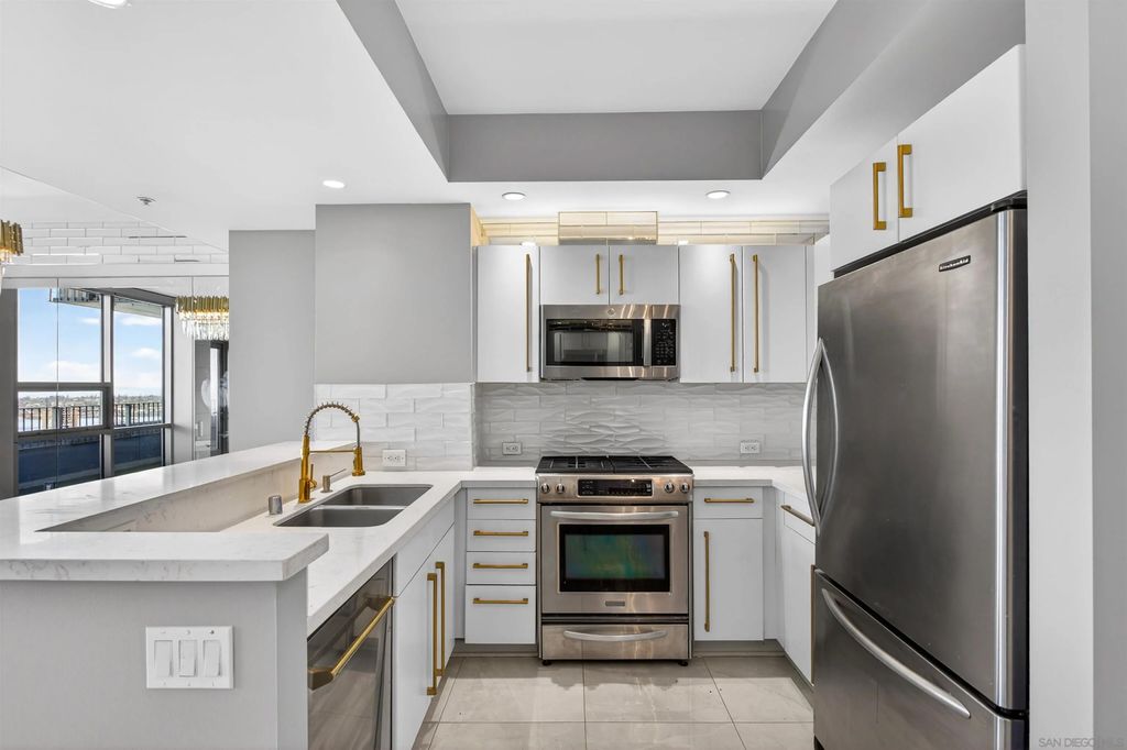 Photo of 321 10Th Ave #2204, San Diego, CA 92101 (MLS # 2600328)