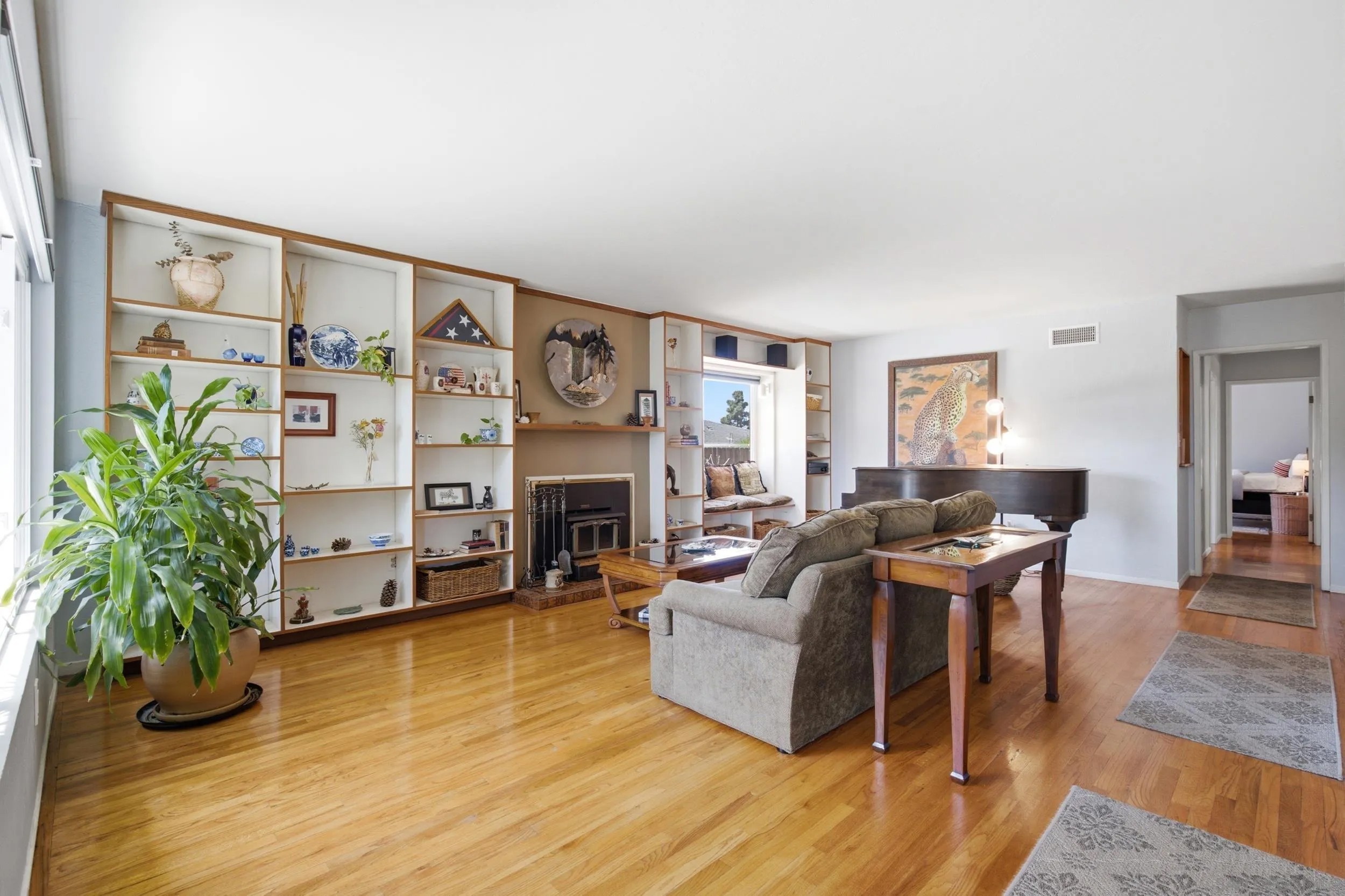 4543 Peak Ct