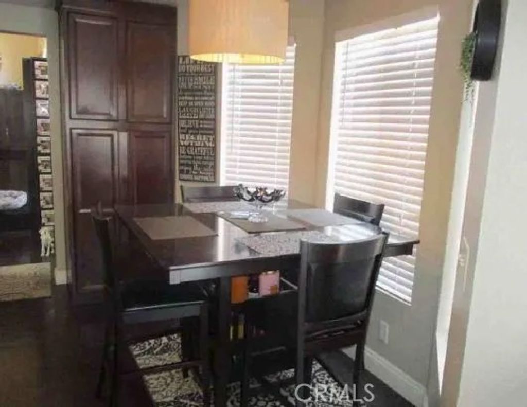 Photo of 39865 La Moria Corte, Murrieta, CA 92562 (MLS # OC25240698)