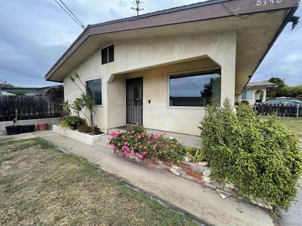 Photo of 8148 Longdale Dr, Lemon Grove, CA 91945 (MLS # 250045463)