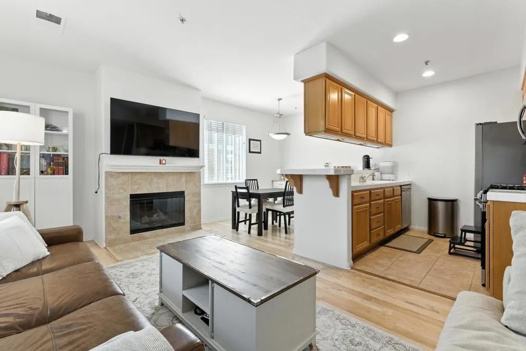 13009 Evening Creek Drive South 8
