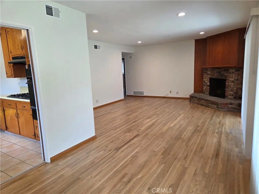 Photo of 3520 E Harding, Long Beach, CA 90805 (MLS # OC26078094)