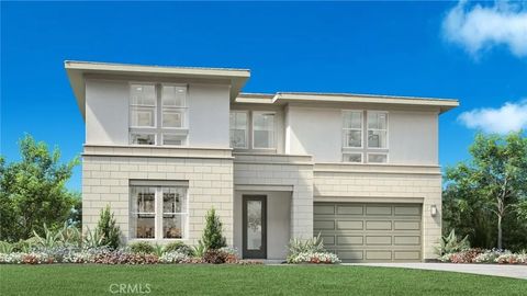 160 Paddlewheel Lake Forest CA 92630