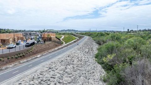 Tiny photo for 707 Kingbird Loop, Oceanside, CA 92058 (MLS # NDP2510484)