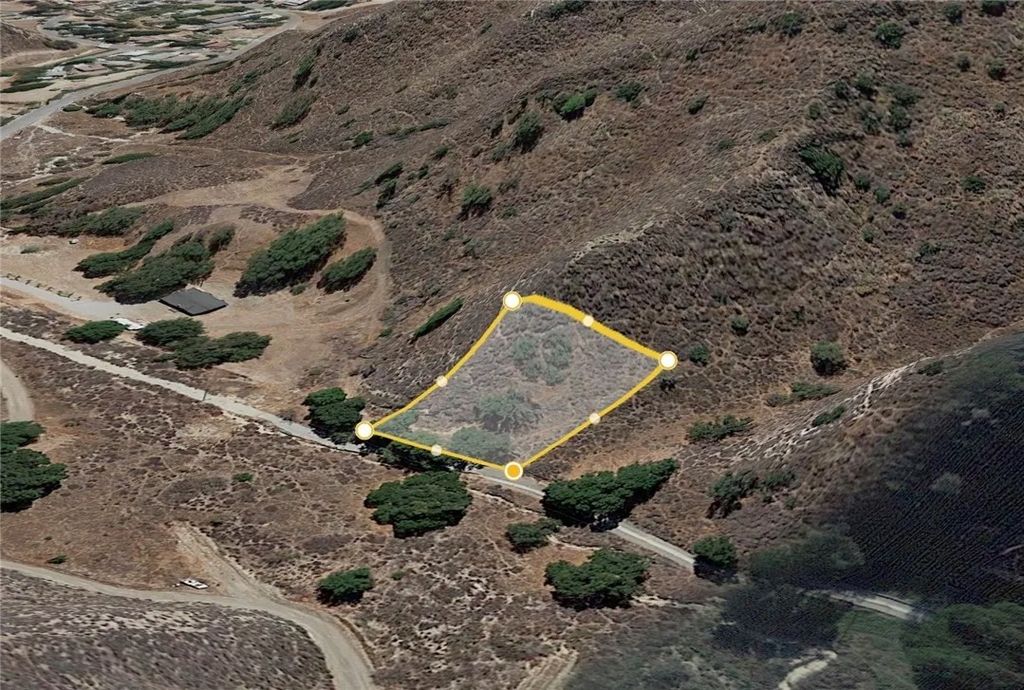 Photo of 0 san martinez Rd, Val Verde, CA 91384 (MLS # AR26098553)