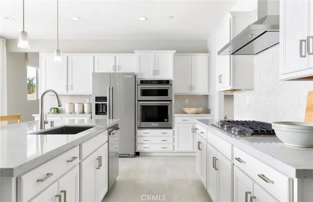 Photo of 4635 Stratford Place, Perris, CA 92571 (MLS # IV25282295)