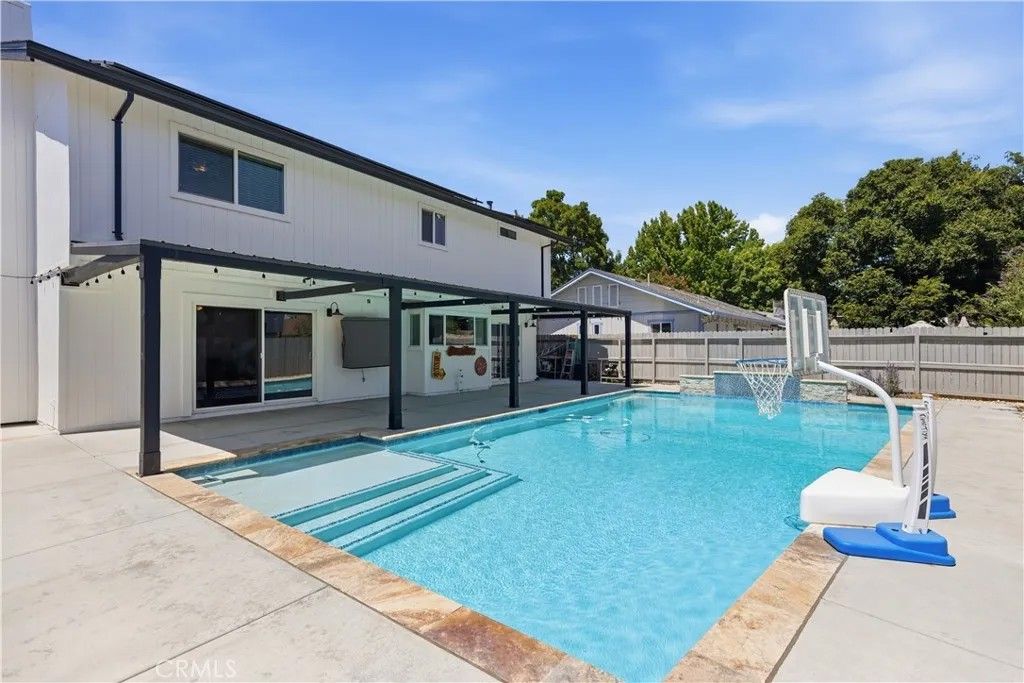 Photo of 470 Edwards ST, Winters, CA 95694 (MLS # FR26150931)