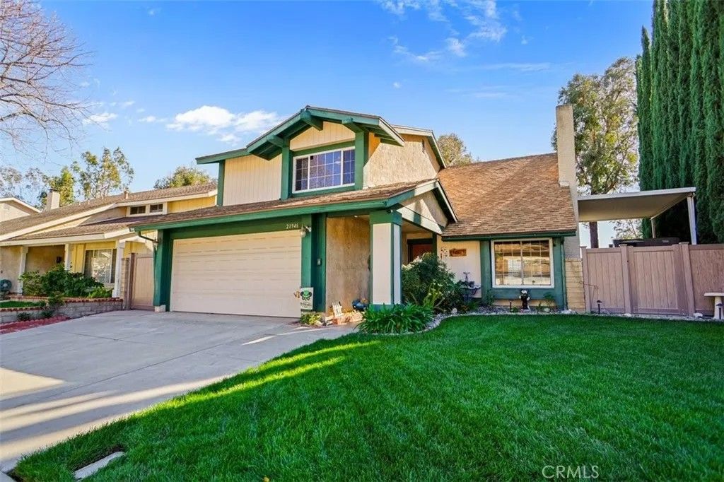 Photo of 21946 Peppercorn Dr, Saugus, CA 91350 (MLS # SR26049934)