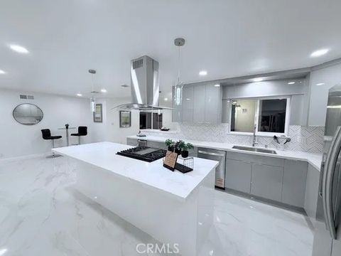 Tiny photo for 1158 Norumbega Dr, Monrovia, CA 91016 (MLS # WS25245693)