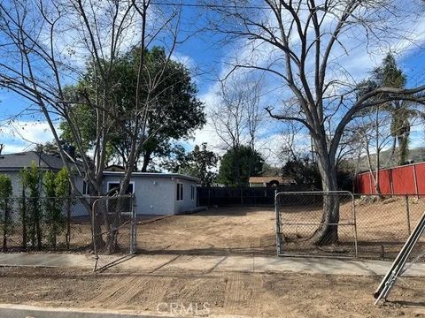 Tiny photo for 13180 Norris Avenue, Sylmar, CA 91342 (MLS # SR26028559)