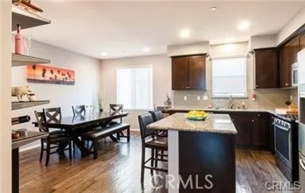 Photo of 13130 Park Pl #103, Hawthorne, CA 90250 (MLS # PV26017923)