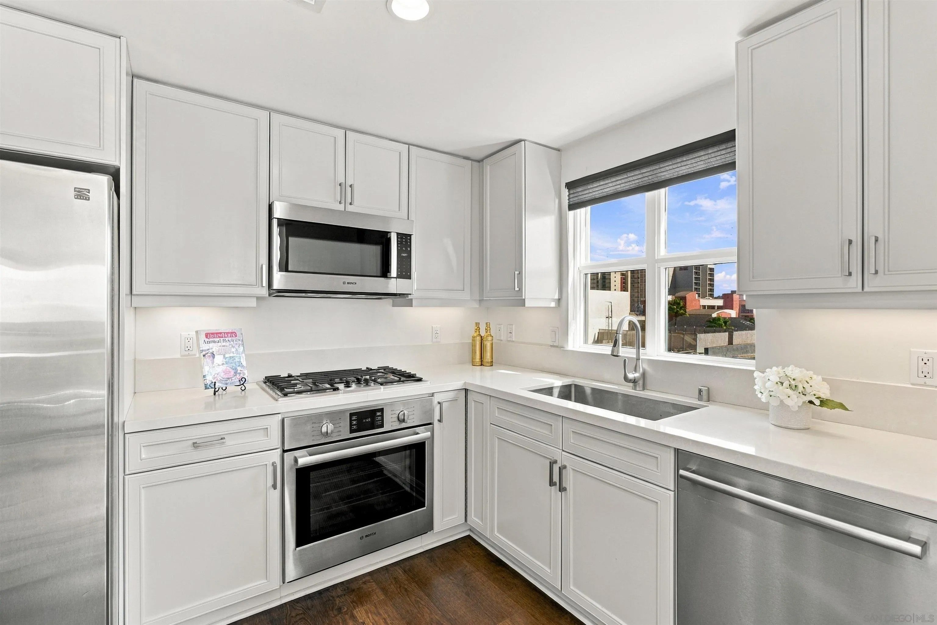 510 1st Ave 602