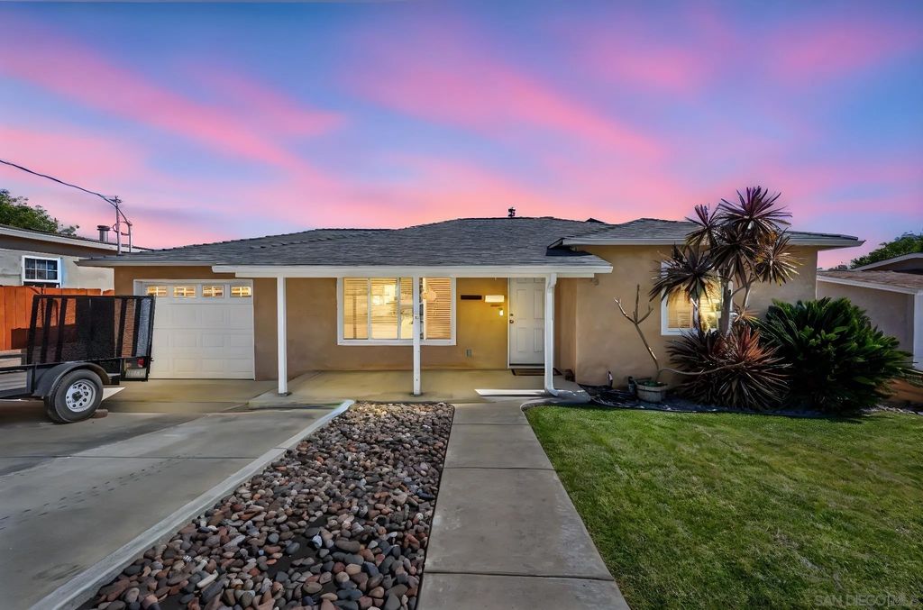 Photo of 503 N Cuyamaca St, El Cajon, CA 92020 (MLS # 260010369)