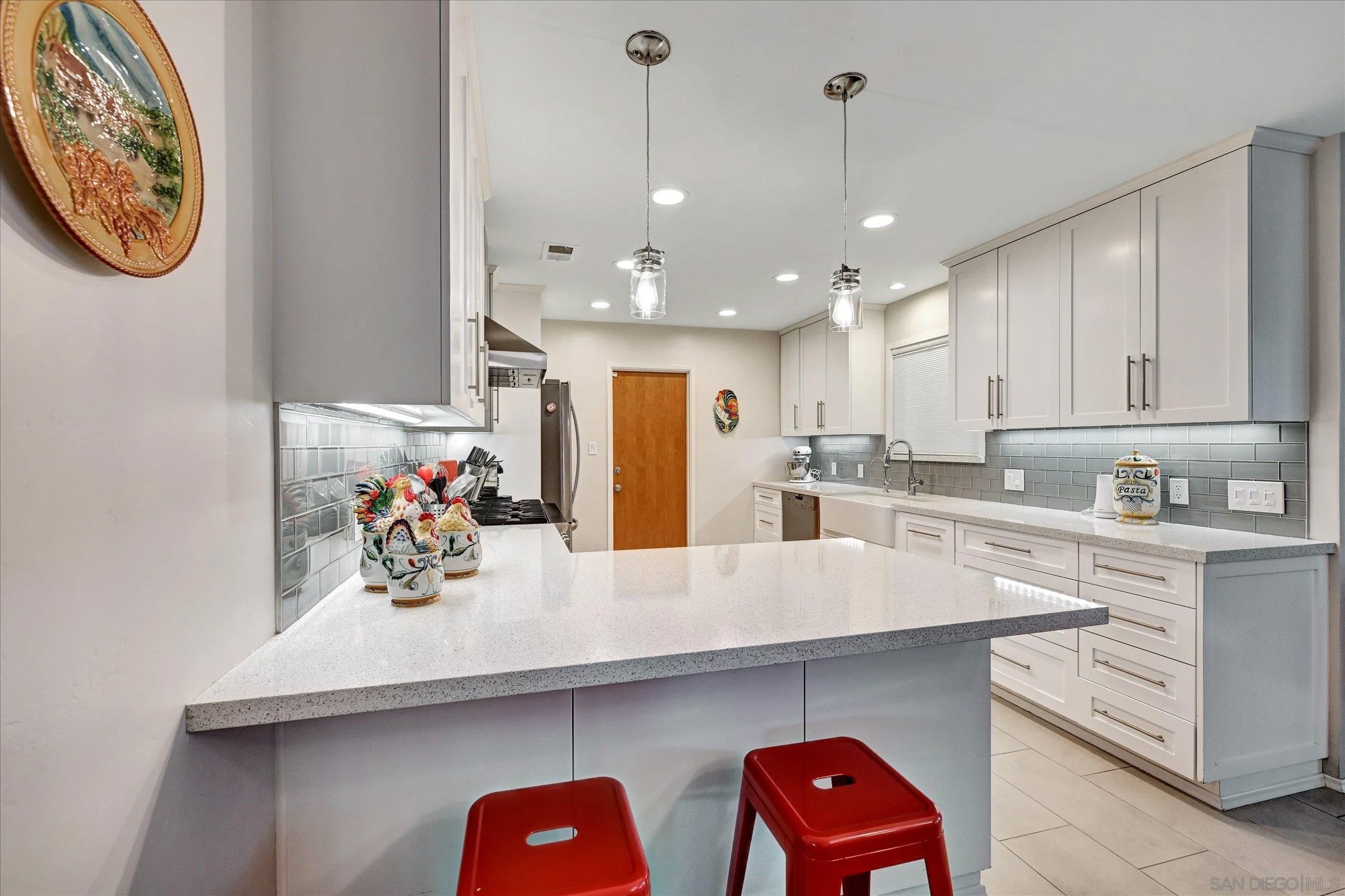 8055 Cinnabar Dr