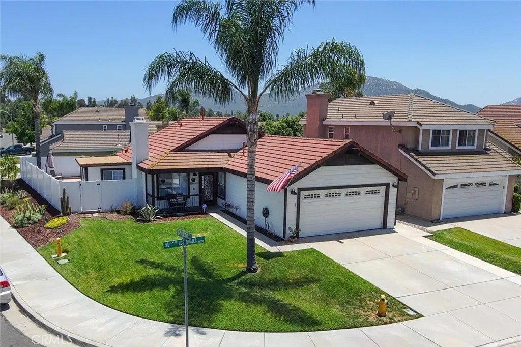 31593 Calle Los Padres