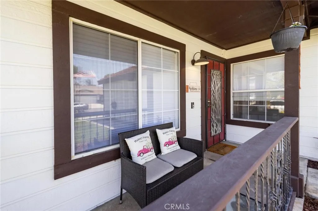 31593 Calle Los Padres