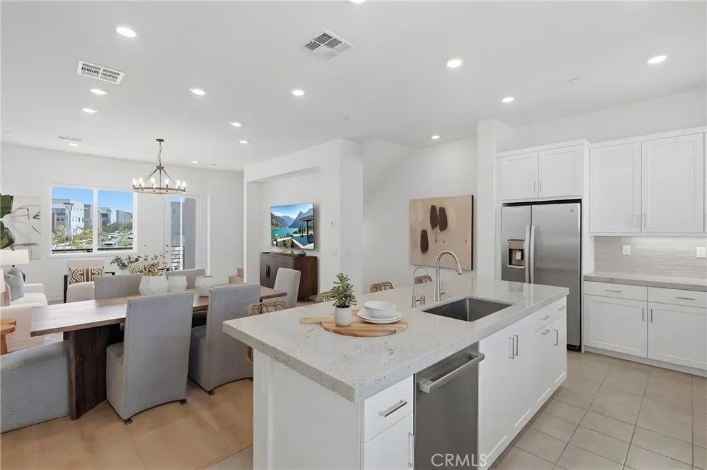 Photo of 253 Sash, Irvine, CA 92618 (MLS # OC26060727)