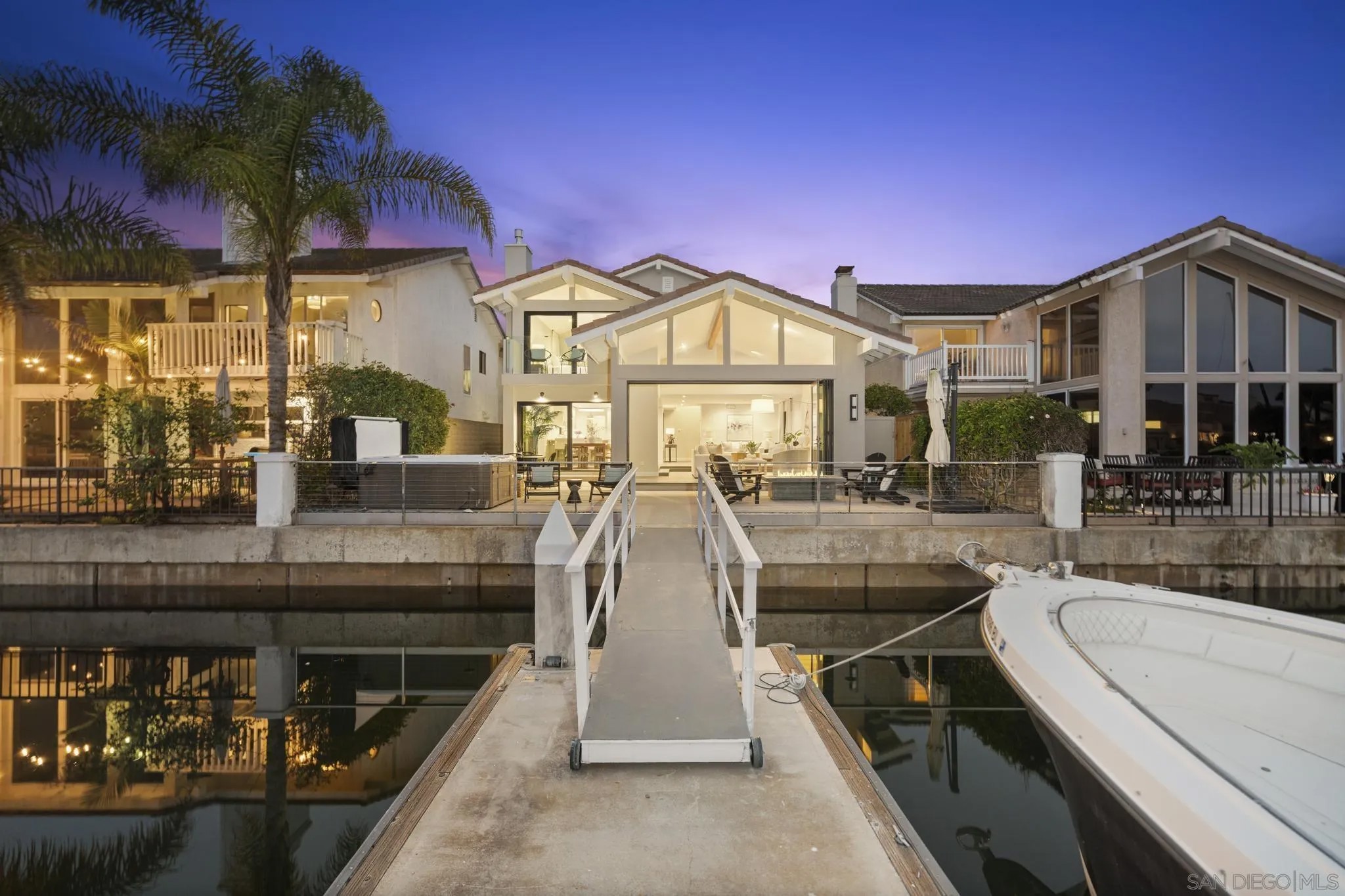 41 Blue Anchor Cay Rd