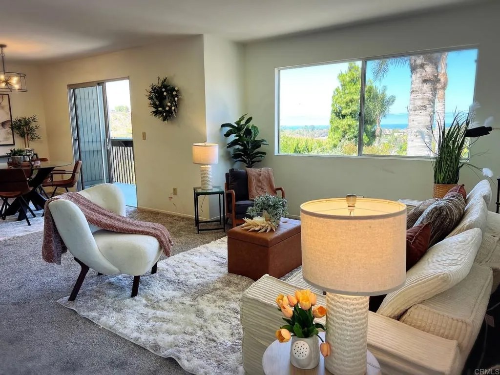 155 Rosebay Dr 2