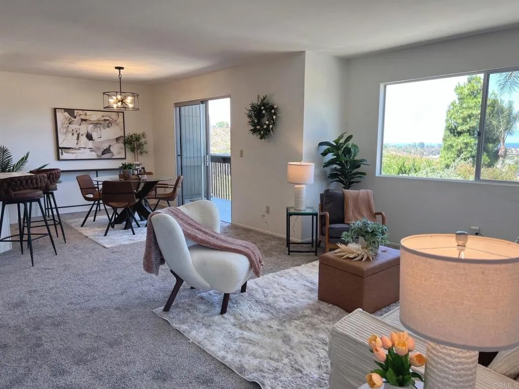 155 Rosebay Dr 2