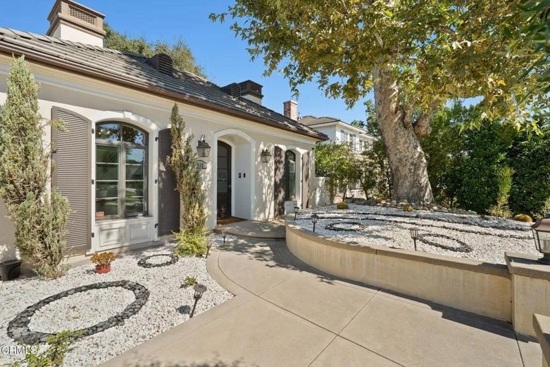 933 Coronado Drive
