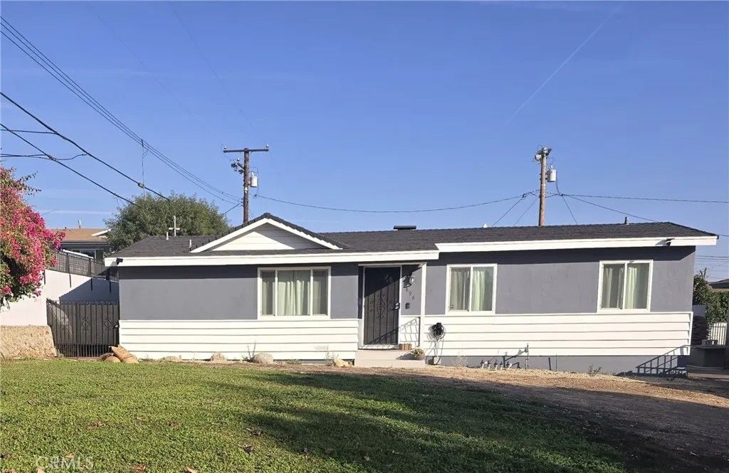 Photo of 896 Altura Way #A, Upland, CA 91786 (MLS # CV26058101)