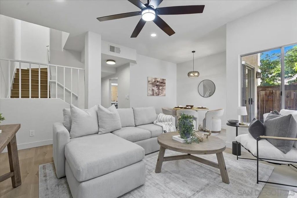 Photo of 12034 Calle De Montana #286, El Cajon, CA 92019 (MLS # 250040973)
