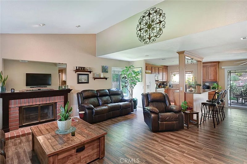 27921 Beechnut Circle