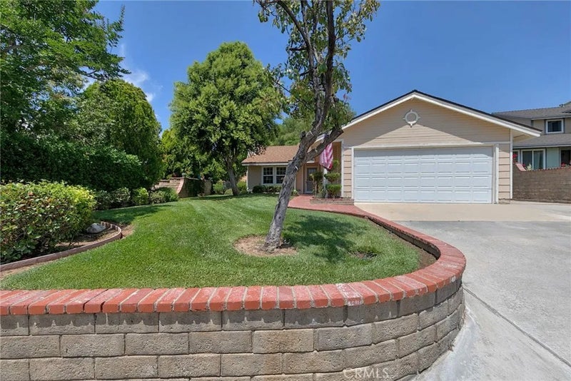 27921 Beechnut Circle