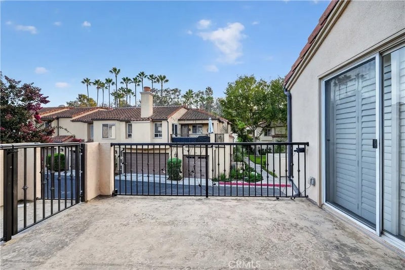 88 Corsica Drive