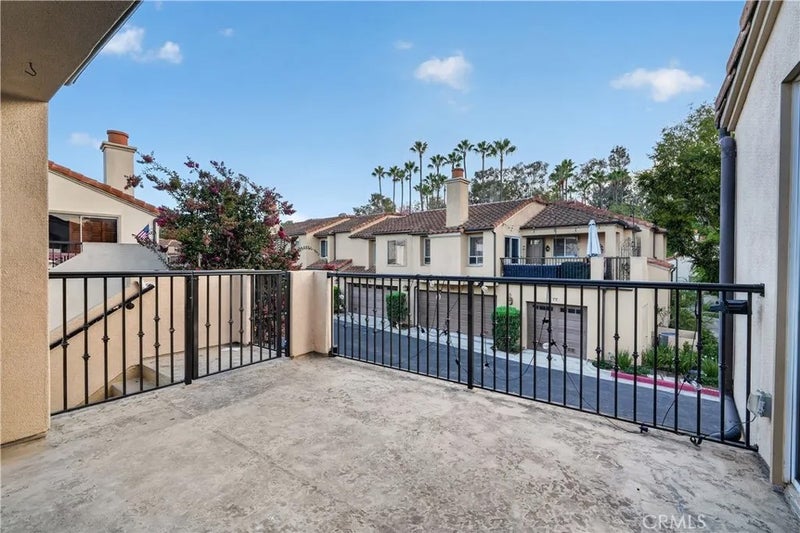 88 Corsica Drive