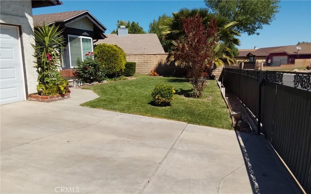 36815 Spanish Broom Drive