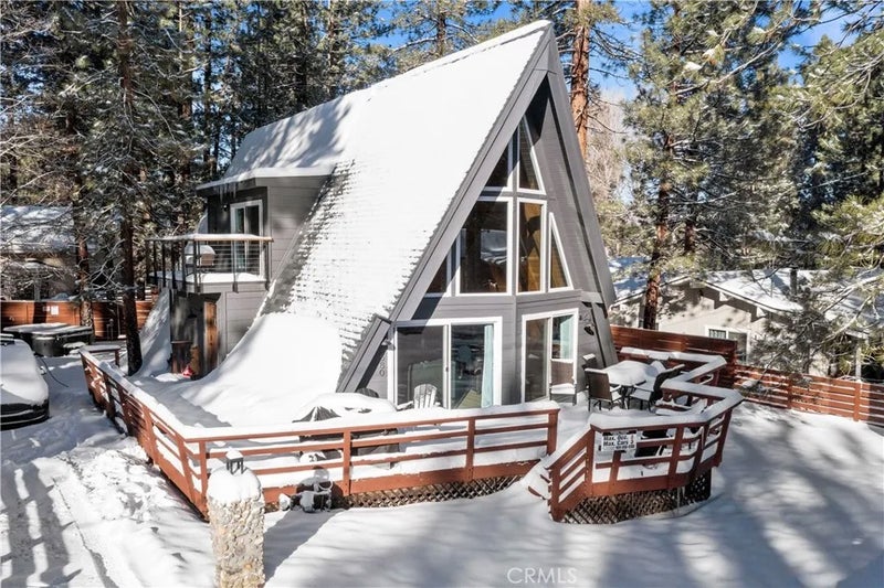 580 St Moritz