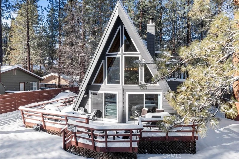 580 St Moritz